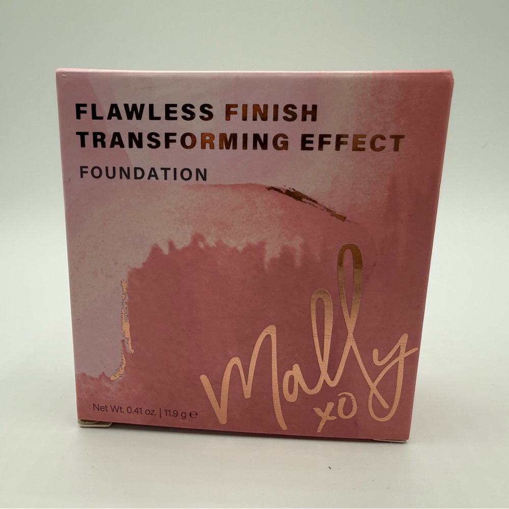 NEW Mally Beauty Flawless Finish Foundation - Tan